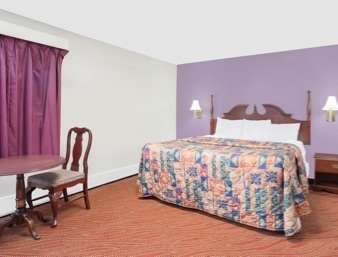 Travelodge Inn & Suites แลแธม ห้อง รูปภาพ