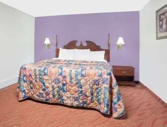 Travelodge Inn & Suites แลแธม ห้อง รูปภาพ